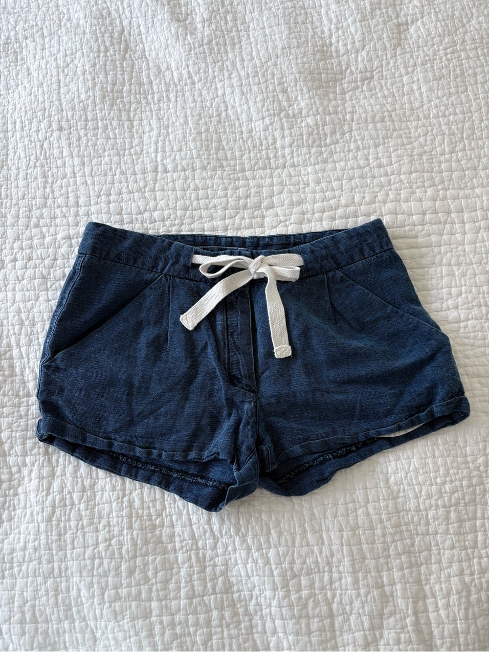 Aritzia Wilfred Linen Blend Shorts